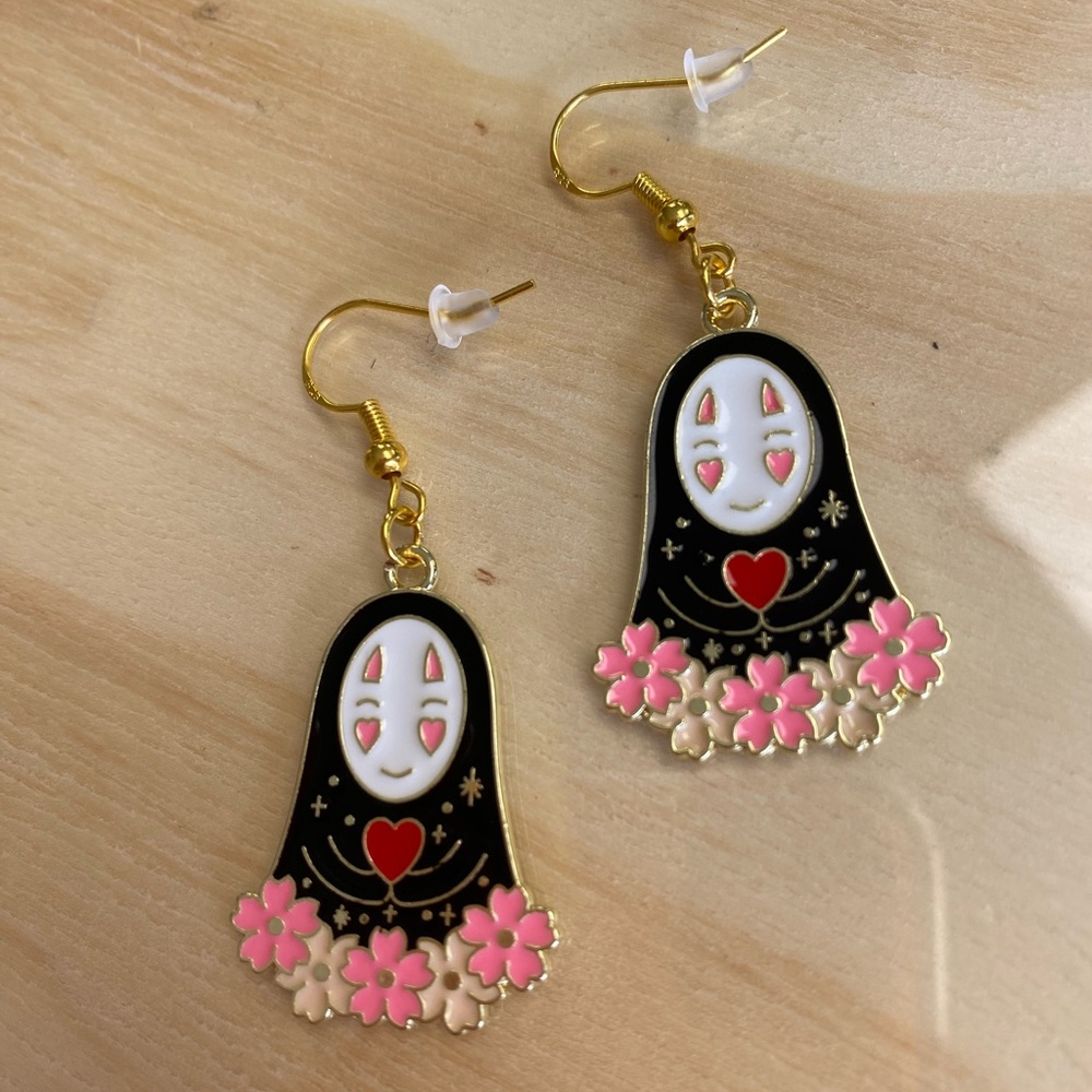 Spirted Away no face enamel earrings silver 925 stamped